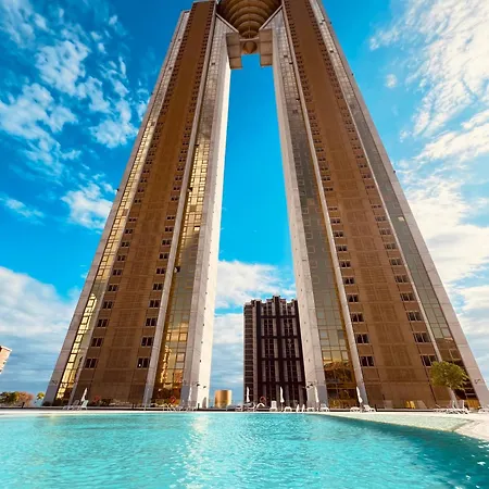 Intempo By Leo 아파트 베니돔