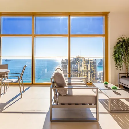 Intempo By Leo * 베니돔