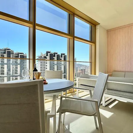 Intempo By Leo * 베니돔