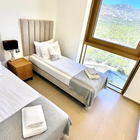 아파트 Intempo By Leo