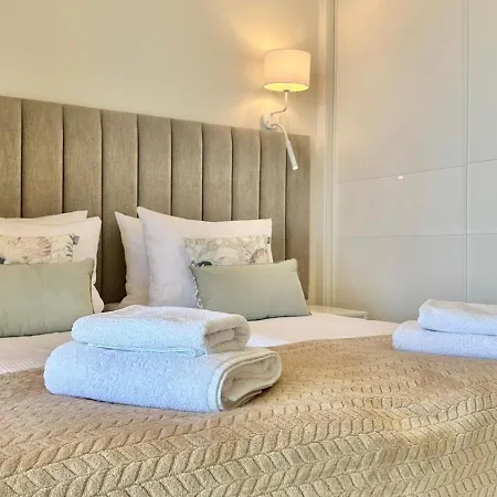 Intempo By Leo 아파트 *